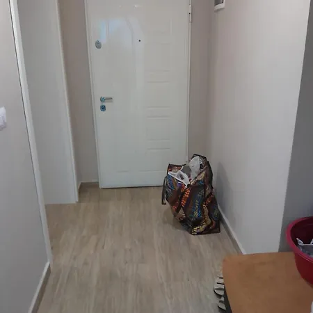 Center Xhabije Apartment *