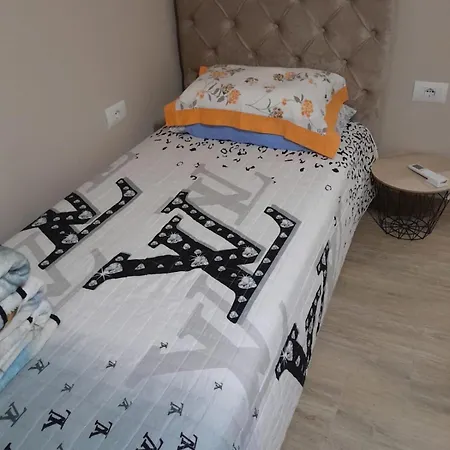 Apartment Center Xhabije *